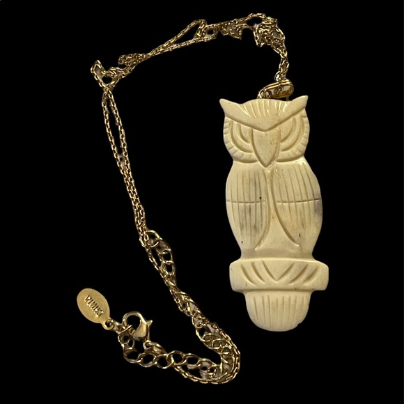 Vintage carved ox bone owl pendant gold tone chain - Picture 3 of 5